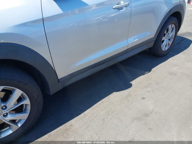 Hyundai TUCSON SE 2019 KM8J2CA42KU938588 Image 6