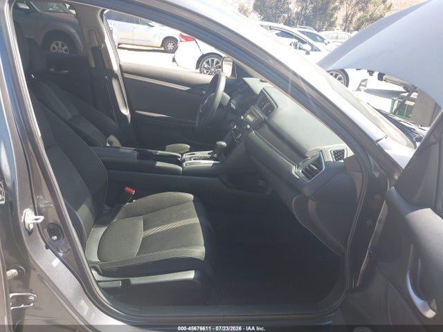 Honda Civic Lx 2019 2HGFC2F67KH584566 Image 5