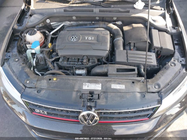 3VW5T7AJ1GM293893 Volkswagen Jetta 2.0t Gli Se