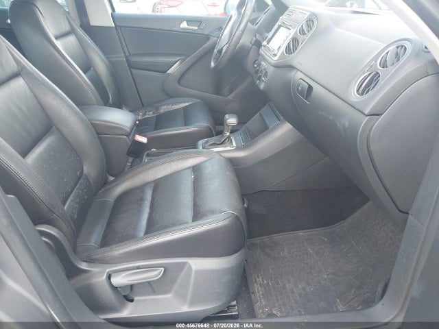 45676648 :رقم المزاد ، WVGBV7AX4AW509064 vin ، 2010 Volkswagen Tiguan Se مزاد بيع