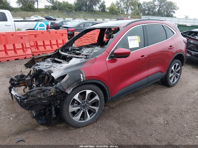 45676654 :رقم المزاد ، 1FMCU9JA4PUB34666 vin ، 2023 Ford Escape Platinum مزاد بيع