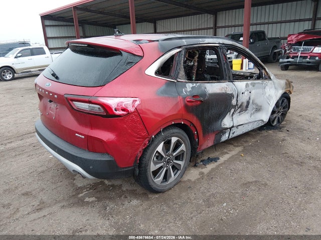 45676654 :رقم المزاد ، 1FMCU9JA4PUB34666 vin ، 2023 Ford Escape Platinum مزاد بيع