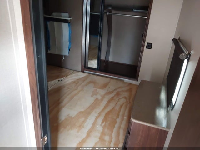 Продажа на аукционе авто 2018 Palomino 316rlts, vin: 4X4TPAH26JN022040, номер лота: 45676675