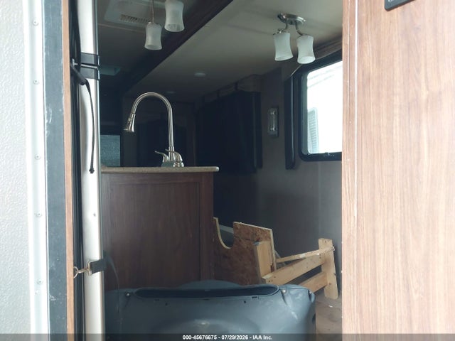 Продажа на аукционе авто 2018 Palomino 316rlts, vin: 4X4TPAH26JN022040, номер лота: 45676675