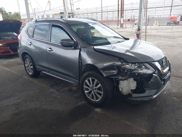 2018 KNMAT2MT9JP522839 main image