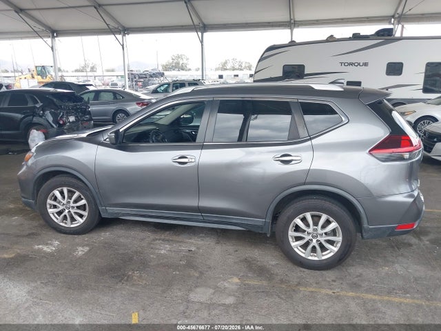 KNMAT2MT9JP522839 Nissan ROGUE SV