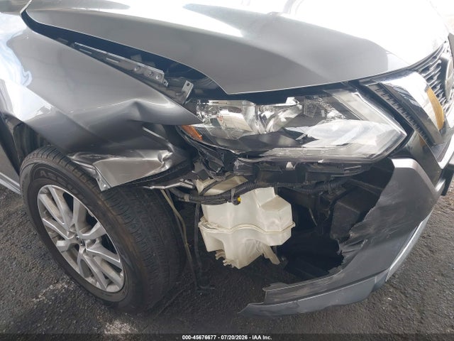 KNMAT2MT9JP522839 Nissan ROGUE SV