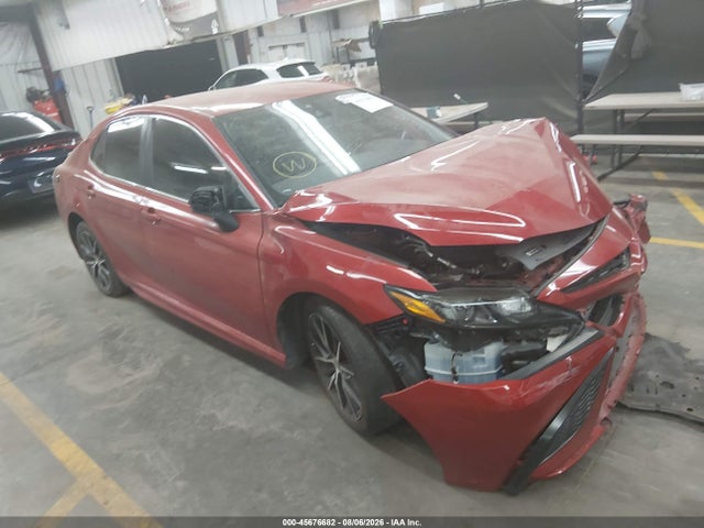 2021 Toyota Camry Se მანქანა იყიდება აუქციონზე, vin: 4T1G11AK4MU440427, აუქციონის ნომერი: 45676682