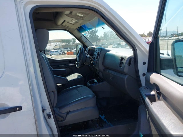 1N6BF0LY0HN807638 Nissan Nv Cargo Nv2500 Hd S V6