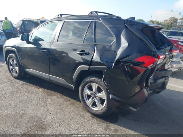 Toyota Rav4 Xle 2021 2T3W1RFVXMC147105 Image 3