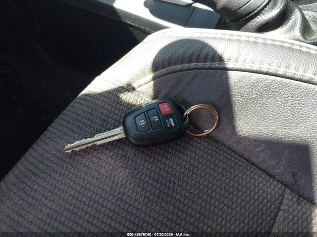 2T1BURHE9FC333569 Toyota Corolla S