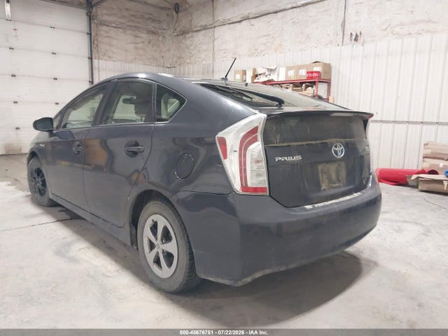 Продажа на аукционе авто 2013 Toyota Prius Two, vin: JTDKN3DU9D5647868, номер лота: 45676751