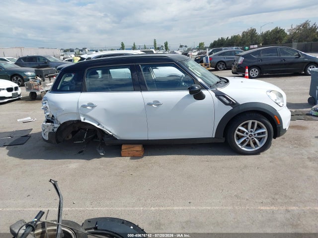 Mini Countryman Cooper S 2014 WMWZC3C55EWP29555 Image 14