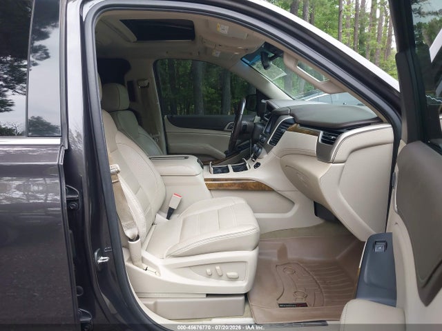 Auction sale of the 2016 Gmc Yukon Xl Denali, vin: 1GKS2HKJ3GR352152, lot number: 45676770