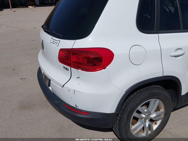 Aukcja sprzedaży 2016 Volkswagen Tiguan S, vin: WVGAV7AX3GW546997, numer aukcji: 45676778