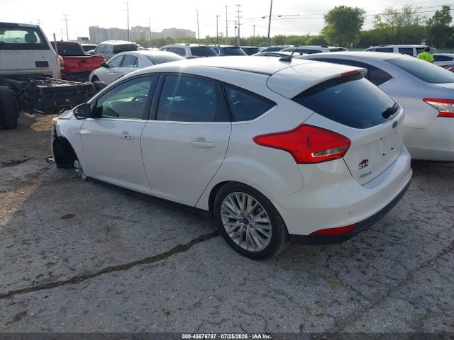 Ford Focus Titanium 2017 1FADP3N2XHL299411 Image 3