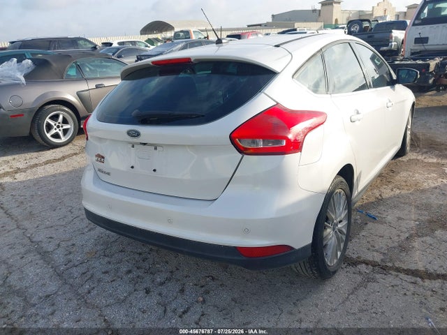 Ford Focus Titanium 2017 1FADP3N2XHL299411 Image 4
