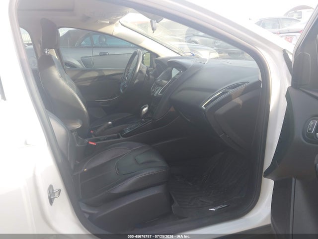 Ford Focus Titanium 2017 1FADP3N2XHL299411 Image 5