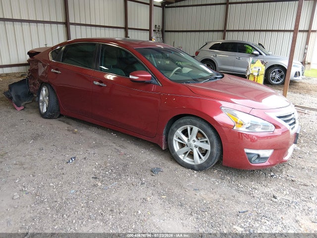 Auction sale of the 2015 Nissan Altima 2.5 Sv, vin: 1N4AL3AP3FC194853, lot number: 45676796