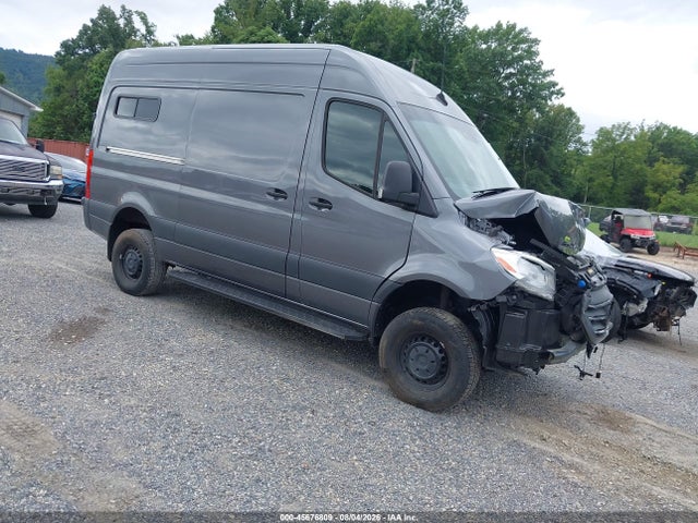 Продаж на аукціоні авто 2022 Mercedes-benz Sprinter 2500, vin: W1Y4EBVY6NT115149, номер лоту: 45676809