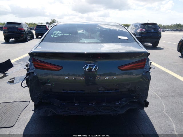 2020 Hyundai Elantra Se მანქანა იყიდება აუქციონზე, vin: 5NPD74LF6LH599790, აუქციონის ნომერი: 45676813