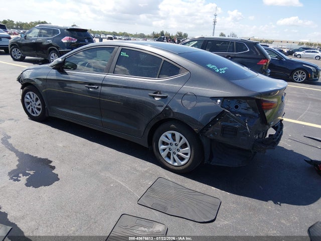 2020 Hyundai Elantra Se მანქანა იყიდება აუქციონზე, vin: 5NPD74LF6LH599790, აუქციონის ნომერი: 45676813