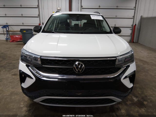 Продажа на аукционе авто 2023 Volkswagen Taos 1.5t S, vin: 3VVMX7B24PM361874, номер лота: 45676879