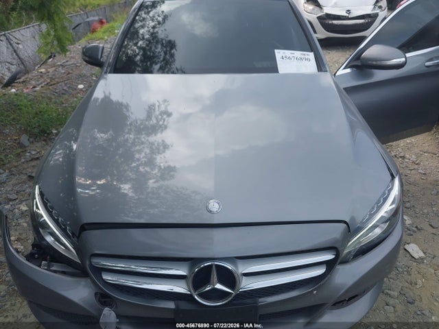 45676890 :رقم المزاد ، 55SWF4KB3FU091224 vin ، 2015 Mercedes-benz C 300 4matic مزاد بيع