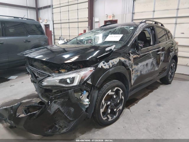 Subaru Crosstrek Limited 2023 JF2GTHMC2PH229348 Image 2