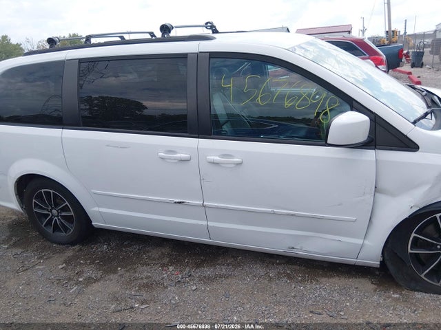 2017 Dodge Grand Caravan Gt მანქანა იყიდება აუქციონზე, vin: 2C4RDGEG3HR717455, აუქციონის ნომერი: 45676898