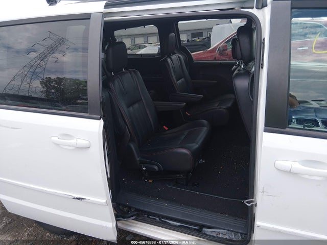 2017 Dodge Grand Caravan Gt მანქანა იყიდება აუქციონზე, vin: 2C4RDGEG3HR717455, აუქციონის ნომერი: 45676898