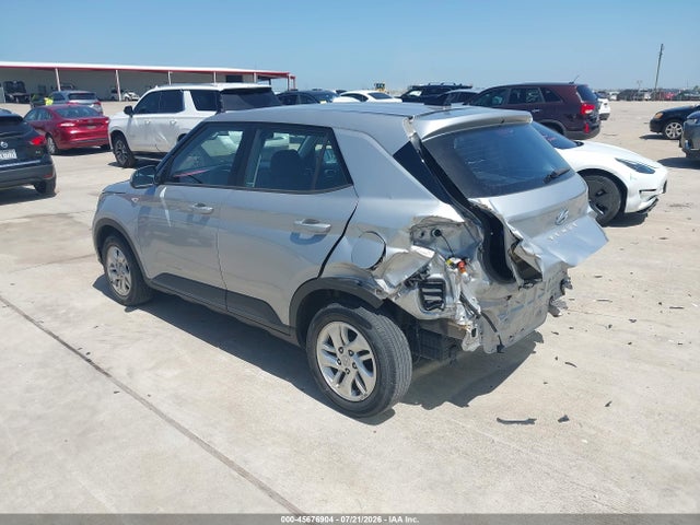 Hyundai Venue Se 2022 KMHRB8A35NU201736 Image 3