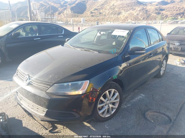 2013 Volkswagen Jetta 2.5l Se მანქანა იყიდება აუქციონზე, vin: 3VWBP7AJ8DM250901, აუქციონის ნომერი: 45676907
