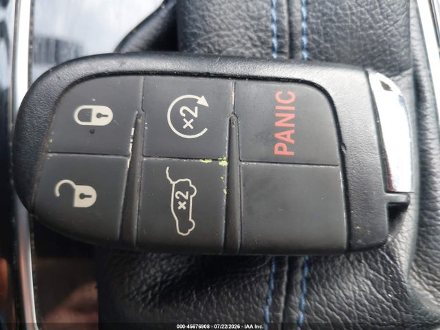 45676908 :رقم المزاد ، 3C4NJDBB9NT108085 vin ، 2022 Jeep Compass Latitude 4x4 مزاد بيع