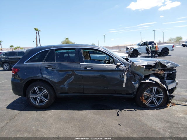 2020 Mercedes-benz Glc 300 მანქანა იყიდება აუქციონზე, vin: W1N0G8DB2LF765596, აუქციონის ნომერი: 45676911