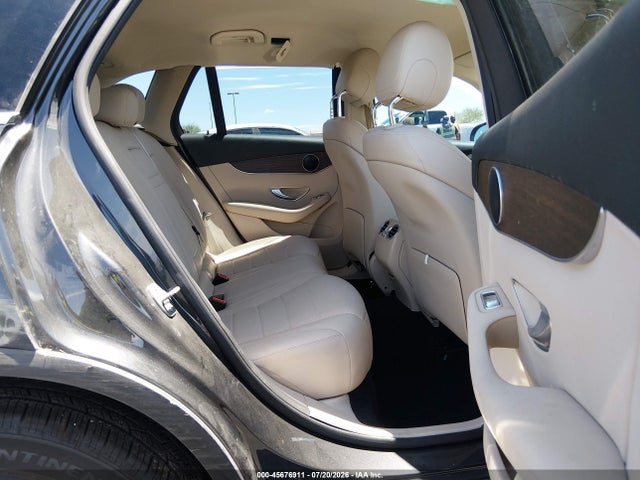 2020 Mercedes-benz Glc 300 მანქანა იყიდება აუქციონზე, vin: W1N0G8DB2LF765596, აუქციონის ნომერი: 45676911