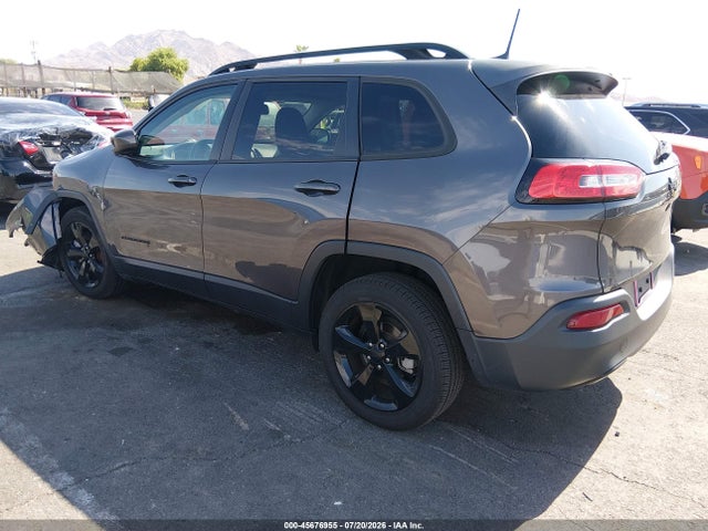 1C4PJLCB7JD551403 Jeep Cherokee Latitude Fwd