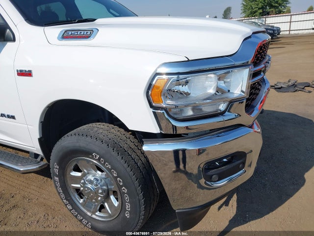 45676991 :رقم المزاد ، 3C63R3GJ3MG703023 vin ، 2021 Ram 3500 Tradesman  4x4 8' Box مزاد بيع