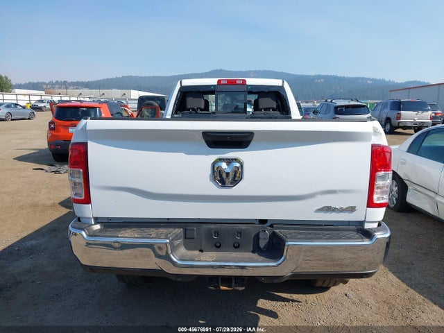 45676991 :رقم المزاد ، 3C63R3GJ3MG703023 vin ، 2021 Ram 3500 Tradesman  4x4 8' Box مزاد بيع