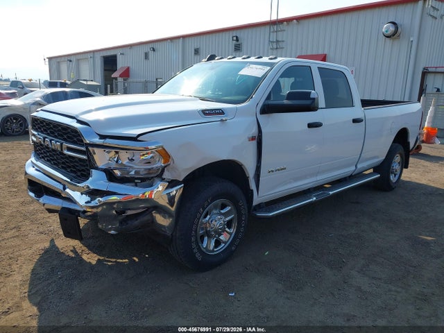 45676991 :رقم المزاد ، 3C63R3GJ3MG703023 vin ، 2021 Ram 3500 Tradesman  4x4 8' Box مزاد بيع