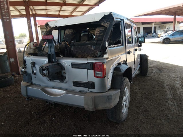 1C4BJWEG8JL937208 Jeep Wrangler Jk Unlimited Sahara 4x4