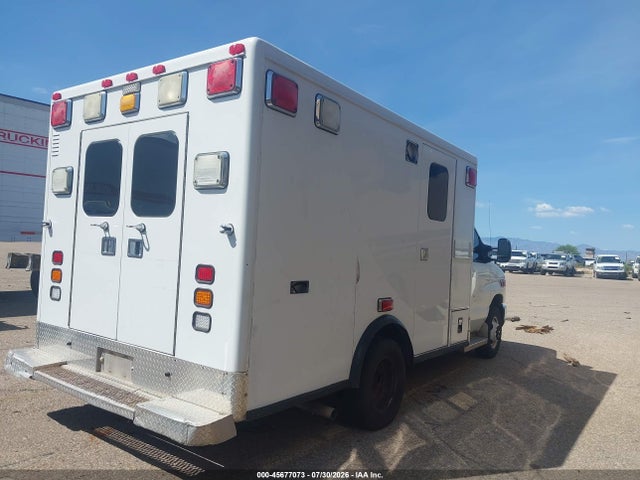 Ford E-350 Cutaway 2016 1FDWE3FS6GDC17931 Image 4