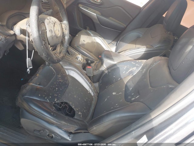 45677106 :رقم المزاد ، 1C4PJLLB6KD455621 vin ، 2019 Jeep Cherokee Latitude Plus Fwd مزاد بيع