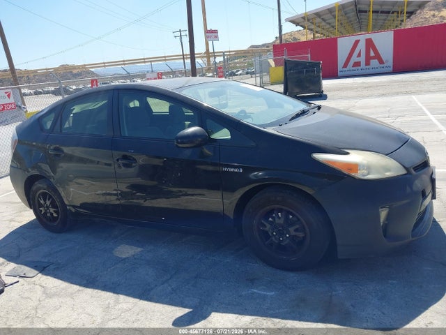 JTDKN3DU9F0423080 Toyota Prius Two