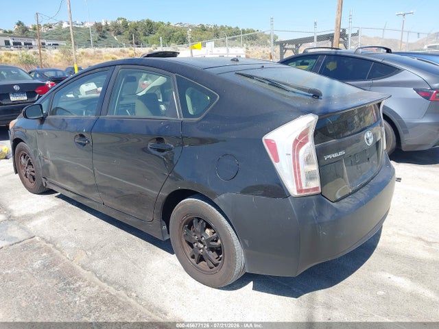JTDKN3DU9F0423080 Toyota Prius Two