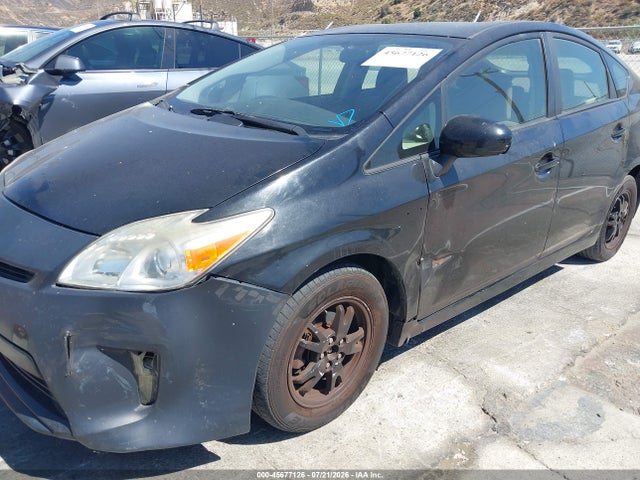 JTDKN3DU9F0423080 Toyota Prius Two