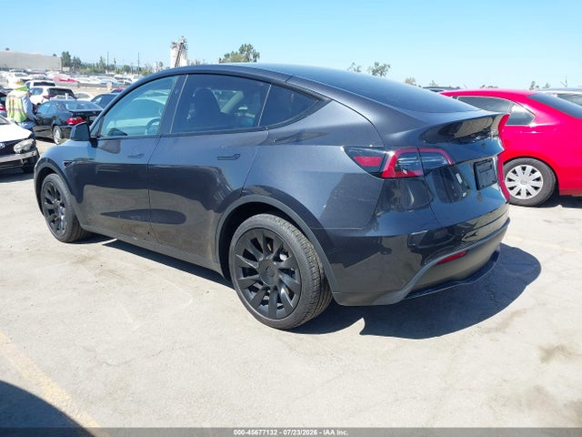 7SAYGDEE1SF236822 Tesla Model Y Long Range Dual Motor All-wheel Drive