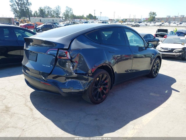 7SAYGDEE1SF236822 Tesla Model Y Long Range Dual Motor All-wheel Drive