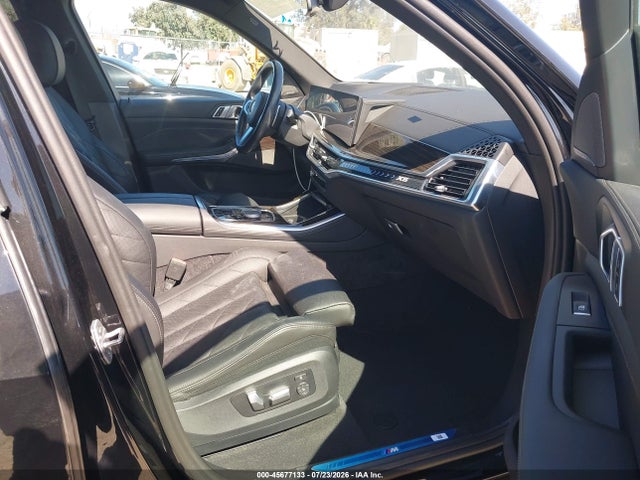 Продажа на аукционе авто 2024 Bmw X5 Xdrive40i, vin: 5UX23EU08R9T72510, номер лота: 45677133