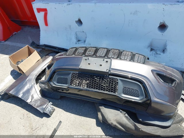 1C4RJEAG2KC571732 Jeep Grand Cherokee Altitude 4x2